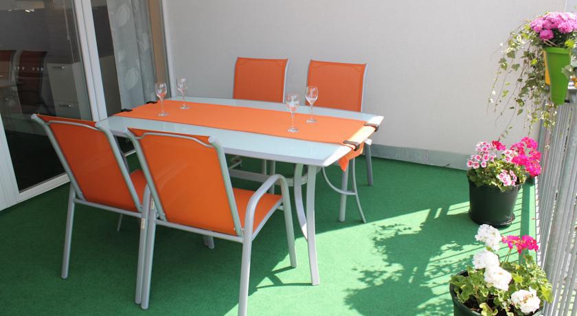 3 Rooms Sunny Apartments-Schoenbrunn, 100M2 With Balcony فيينا الغرفة الصورة